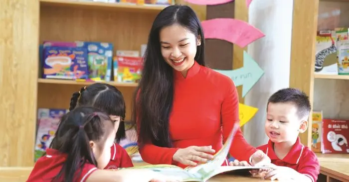 Lời chúc của Cô giáo gửi những “người thầy đầu tiên” (Ảnh: Báo Lâm Đồng)