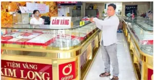 Khởi tố Cao Thanh Bình vì dùng vàng giả cầm cố tại tiệm vàng