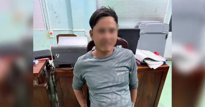 đâm công an xã