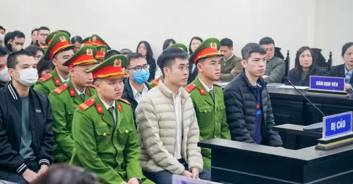 Sữa HIUP bị cáo buộc thổi giá