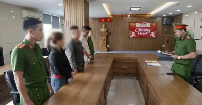 Sơn giả Đà Nẵng triệt phá xưởng sản xuất lớn do vợ chồng điều hành