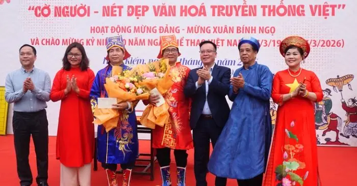 Cờ người Hà Nội: Sức sống nghìn năm tại Đông Kinh Nghĩa Thục