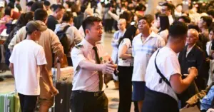 Sân bay Tân Sơn Nhất đón lượng khách cao nhất từ trước đến nay