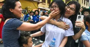 Hoạt động ban phụ huynh: Cấm can thiệp chuyên môn và lạm thu tiền trường