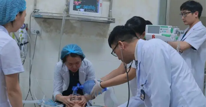 cấp cứu đêm Giao thừa