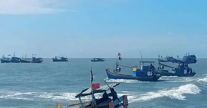 Tàu cá bị chìm