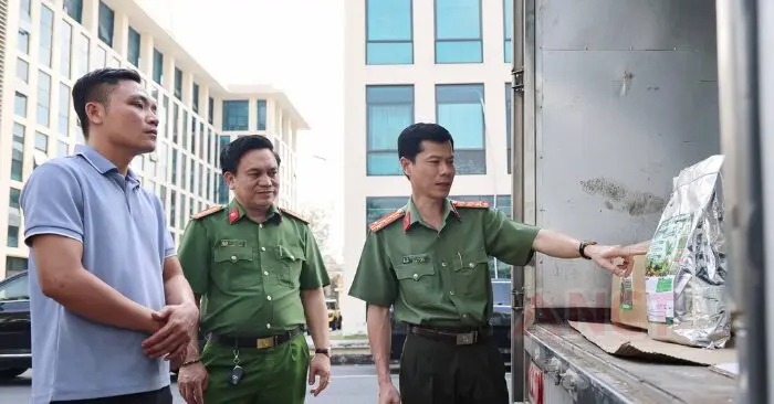 sản xuất phân bón giả