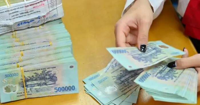 Lãi suất cho vay mua nhà tăng mạnh lên gần 14%