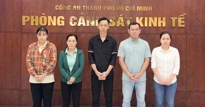 Sản xuất mỹ phẩm giả