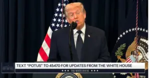 ông Trump họp báo về Iran