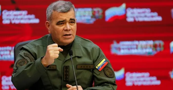 Ngày 18/3, quyết định thay Bộ trưởng Quốc phòng Venezuela