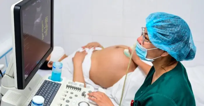 hỗ trợ sàng lọc bệnh bẩm sinh
