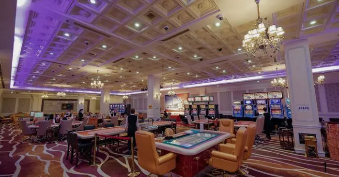 Casino Royal Hạ Long