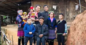 nghị lực của Sùng A Dì