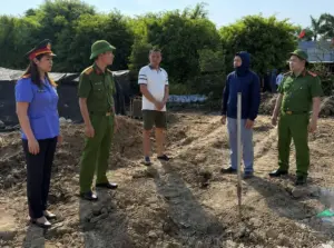 Khởi tố 2 người tự ý san lấp đất công, làm rõ hành vi vi phạm và diễn biến vụ việc theo quy định của pháp luật
