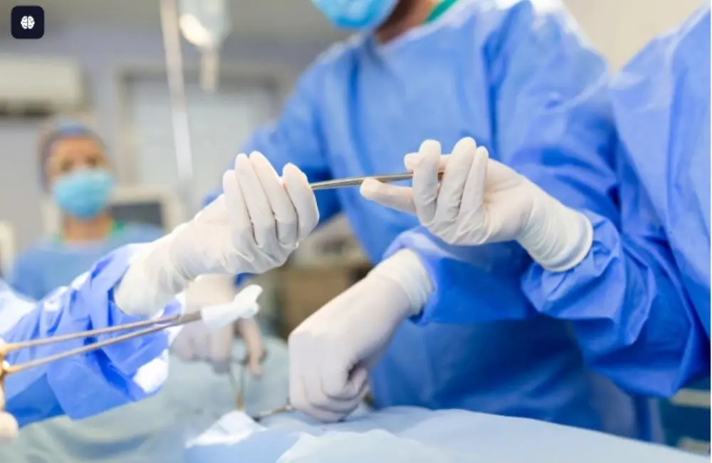 Người phụ nữ có 4 quả thận với cấu trúc giải phẫu hiếm gặp, khiến ê-kíp bác sĩ phải cân nhắc kỹ phương án điều trị.