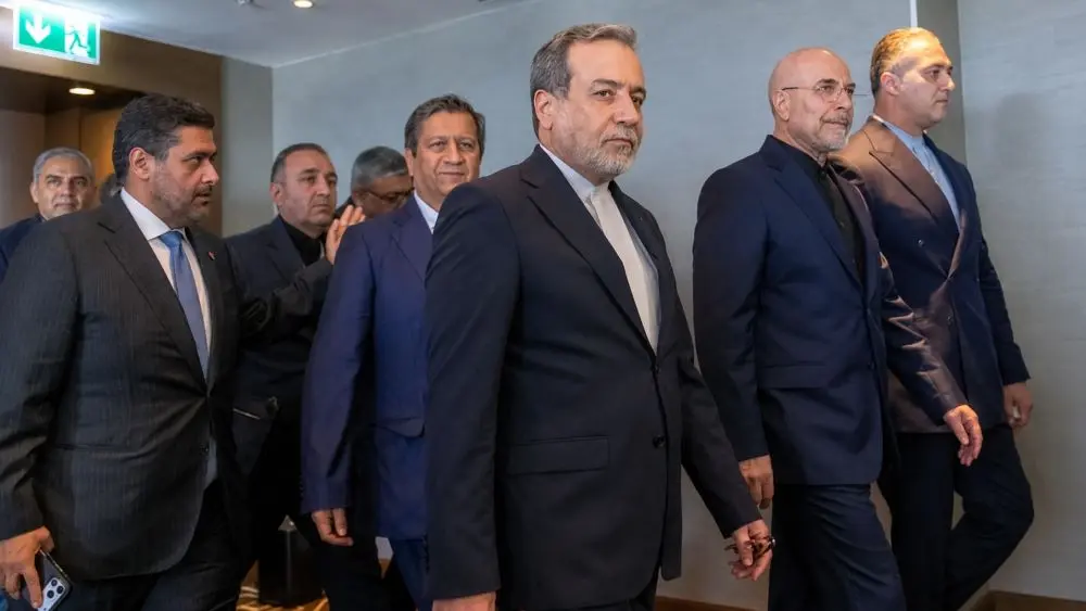 Mỹ và Iran phát tín hiệu trái chiều về cuộc họp tại Doha, trong khi Tehran nêu điều kiện thực thi thỏa thuận song phương.