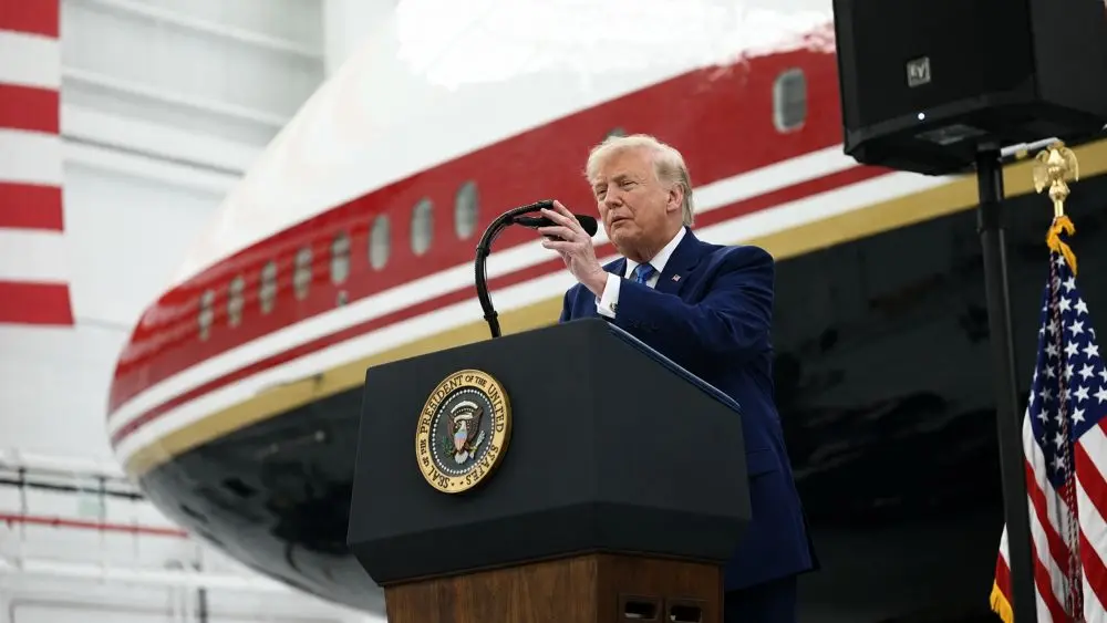 Tổng thống Trump ra "tối hậu thư" cho Iran, diễn biến mới đáng chú ý trong quan hệ Mỹ - Iran và tác động tới khu vực.