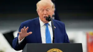 Bị ông Trump đe dọa giữa lúc đàm phán, phái đoàn Iran đã có phản ứng cứng rắn, làm gia tăng căng thẳng ngoại giao.