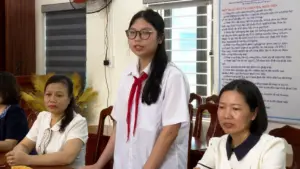 Thủ khoa chuyên Toán Lê Diễm My (THPT Chuyên Thái Nguyên) đạt điểm tuyệt đối Toán, Tiếng Anh tại kỳ thi lớp 10 2026-2027, gây ấn tượng mạnh.