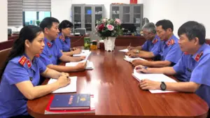 Tăng cường chỉ đạo phối hợp xử lý vật chứng tồn đọng, kéo dài, nâng cao hiệu quả kiểm sát và giải quyết vụ việc đúng quy định.