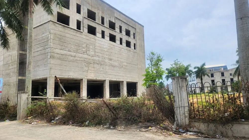 Dự án bãi đỗ xe, trung tâm thương mại Sầm Sơn bị chỉ ra nhiều tồn tại, vi phạm. Xem chi tiết kết quả kiểm tra và hướng xử lý.