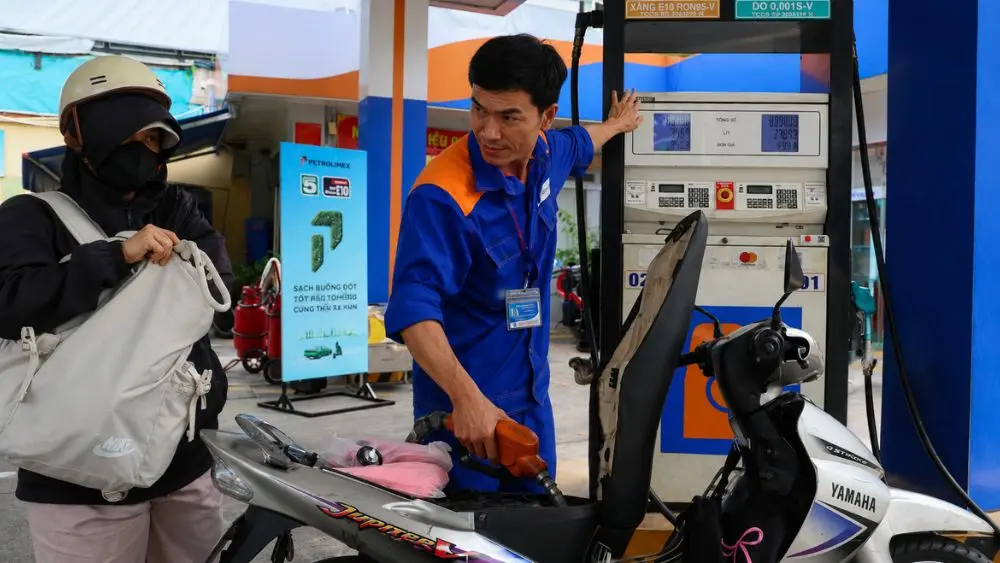 Giá xăng dầu hôm nay 20/7 ghi nhận dầu thế giới tăng, trong khi giá xăng dầu trong nước vẫn duy trì ở mức thấp. Xem chi tiết.