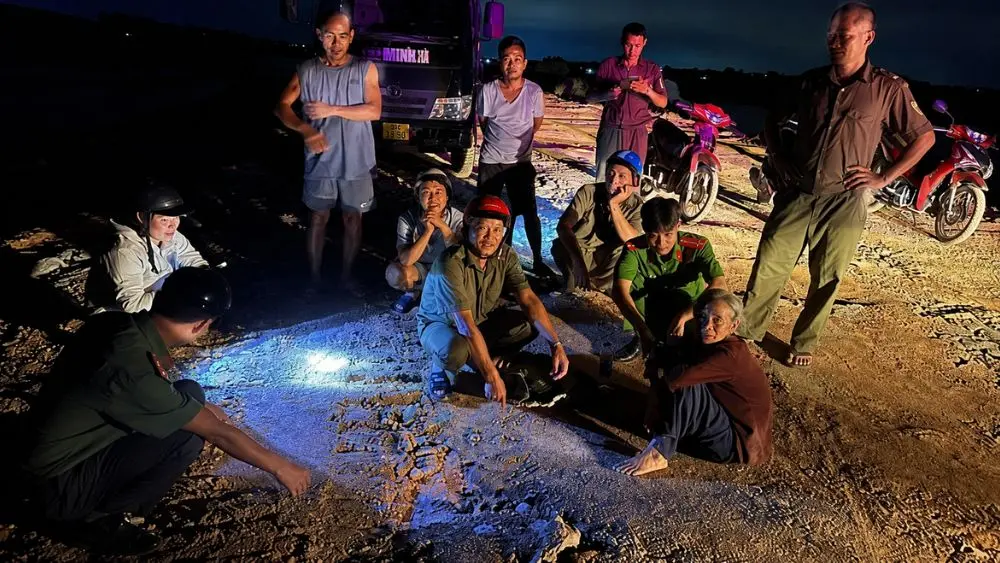 Tìm thấy cụ bà đi lạc sau 3 ngày mất liên lạc, sức khỏe ổn định, vụ việc thu hút sự quan tâm của nhiều người.