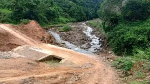 Thanh Hóa đầu tư 26 cầu dân sinh giúp người dân không còn mạo hiểm vượt suối mùa mưa lũ, bảo đảm đi lại an toàn.
