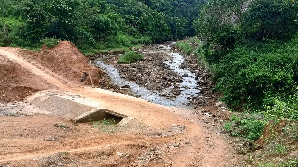 Thanh Hóa đầu tư 26 cầu dân sinh giúp người dân không còn mạo hiểm vượt suối mùa mưa lũ, bảo đảm đi lại an toàn.