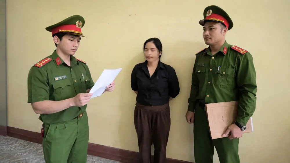 Khởi tố chủ nợ Đặng Thị Ghi vì hành vi liên quan vụ án đang được điều tra tại Phú Thọ. Xem diễn biến và thông tin mới nhất.
