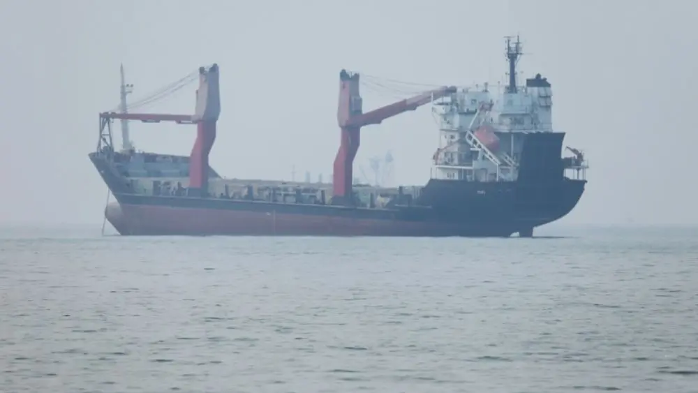 Kinh tế Iran đối mặt nhiều sức ép sau xung đột, trong khi hoạt động vận tải qua eo biển Hormuz tiếp tục thu hút sự chú ý.