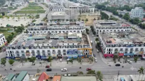 Dự án trung tâm thương mại Sầm Sơn bị kết luận nhiều sai phạm và chậm tiến độ. Tìm hiểu chi tiết các vi phạm trong quá trình đầu tư tại đây.