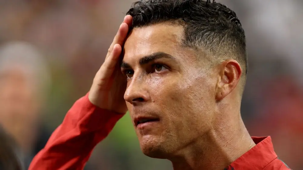 Vé xem Ronaldo thi đấu ở vòng 1/16 World Cup 2026 tại Bồ Đào Nha đang được săn đón, giá lên gần 4 cây vàng.