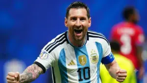Khám phá những thông số bóng đá lạ lùng và ấn tượng về siêu sao Messi, minh chứng cho phong độ đỉnh cao bền bỉ như thời trai trẻ.