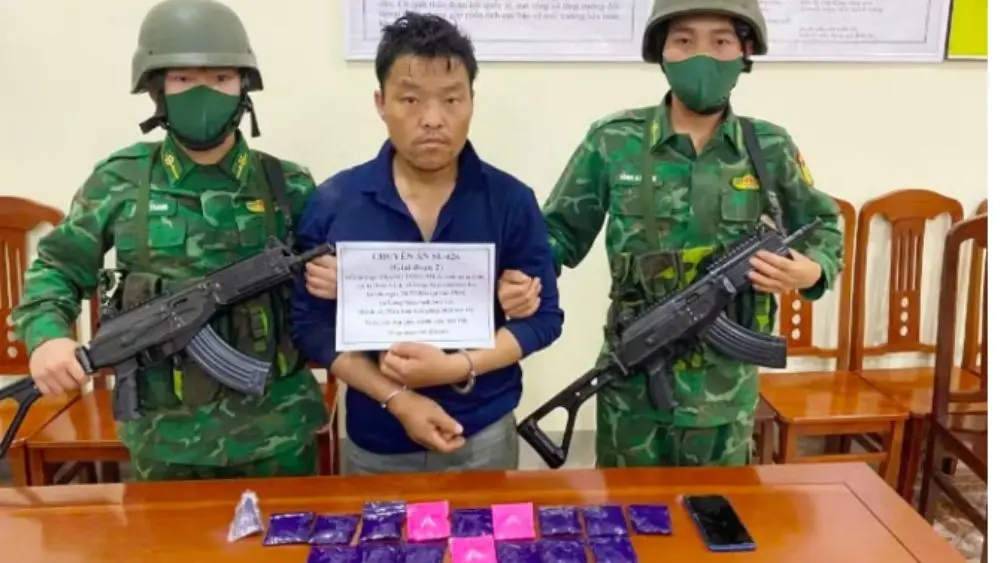 Bắt giữ đối tượng ma túy Sơn La Tráng Tồng Mua cùng tang vật lớn sau vụ lao xe vào tổ đánh án biên phòng.