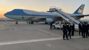 Mật vụ Mỹ buộc phải sơ tán ông Trump khỏi Không lực Một tại Ankara sau cảnh báo nguy cơ tấn công.