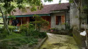 Thanh Hóa di chuyển các hộ dân gần mỏ đá đến nơi an toàn, nhằm bảo đảm an toàn khi mỏ thực hiện nổ mìn khai thác.