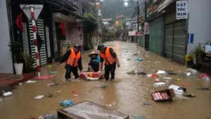Mưa lũ những ngày qua khiến 5 người thương vong, gần 4.000 ngôi nhà vẫn ngập. Cập nhật tình hình thiệt hại mới nhất ngay