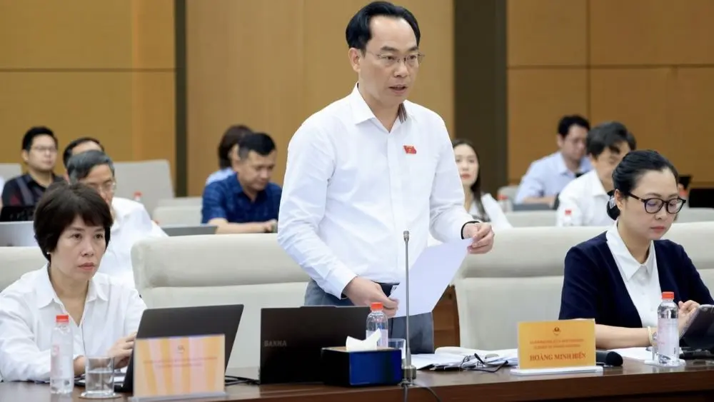 Cả nước còn thiếu hơn 104.500 giáo viên mầm non, phổ thông; nhiều giải pháp được ngành giáo dục đưa ra để khắc phục.