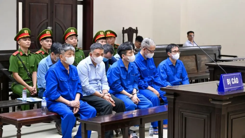 Các bị cáo tại phiên tòa phúc thẩm, thông tin đáng chú ý liên quan vụ án và diễn biến xét xử được cập nhật.