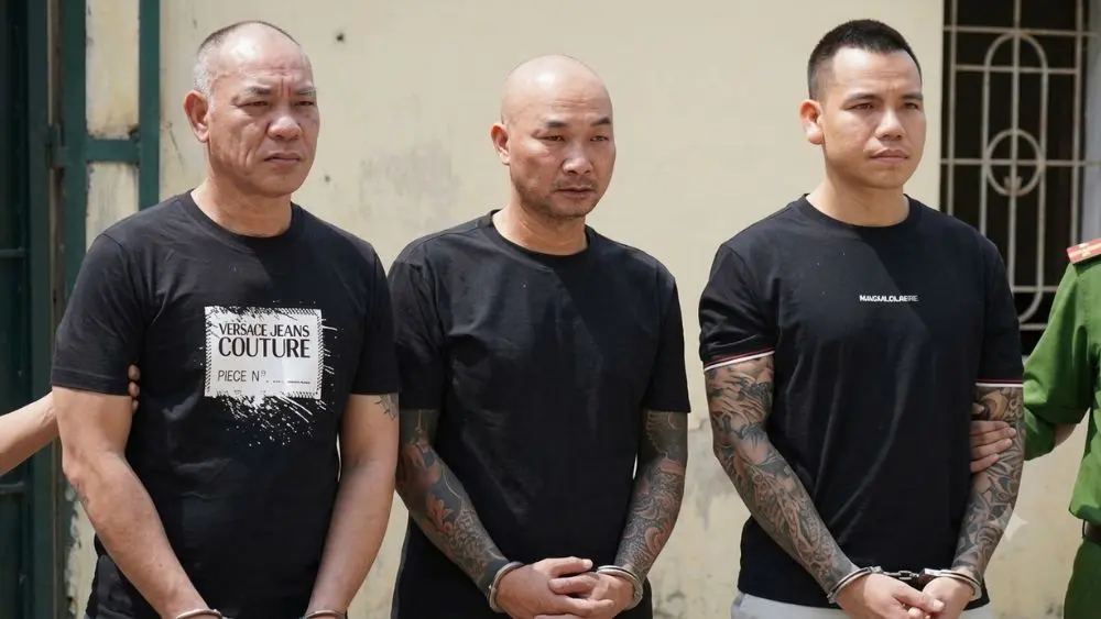 'Dũng trọc Hà Đông' và những lần vướng vòng lao lý. Cập nhật thông tin ngay!