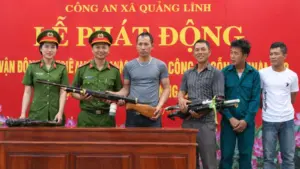 Thanh Hóa: Cách làm lạ để người dân tự nguyện giao nộp súng. Chi tiết ngay!