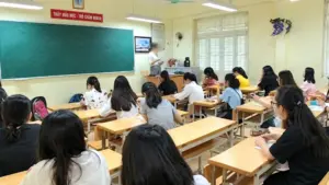 Thanh Hóa công khai đường dây nóng 081.369.5858 tiếp nhận phản ánh lạm thu, dạy thêm học thêm sai quy định tại các cơ sở giáo dục.