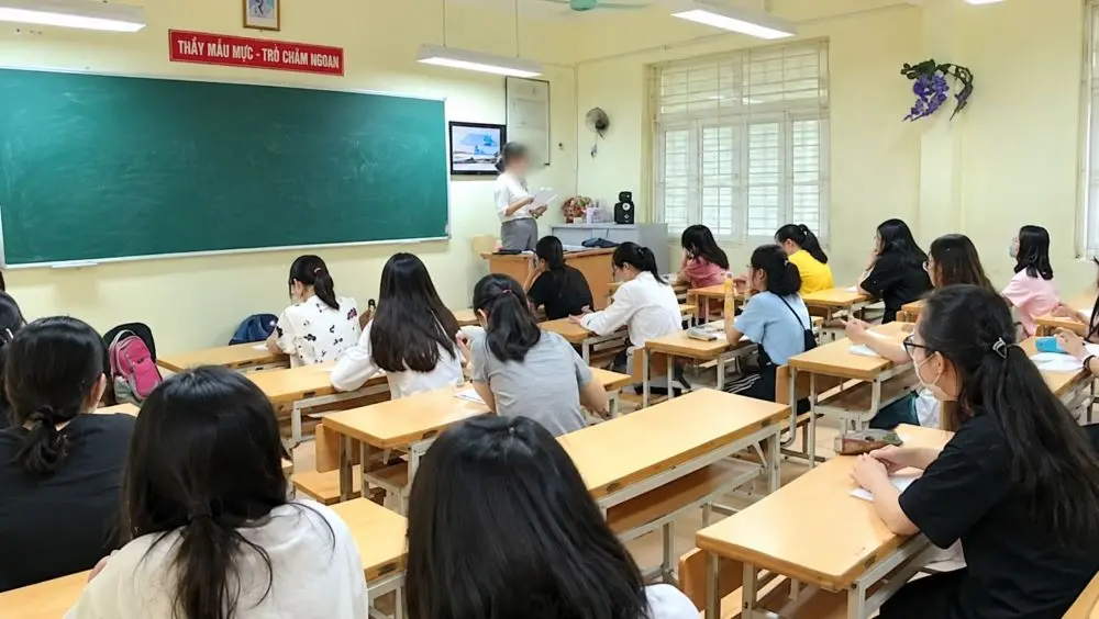 Thanh Hóa công khai đường dây nóng 081.369.5858 tiếp nhận phản ánh lạm thu, dạy thêm học thêm sai quy định tại các cơ sở giáo dục.
