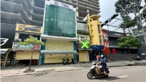 Bất động sản của Trương Mỹ Lan tại trung tâm TPHCM gồm nhiều khu đất vàng đang chờ đổi chủ. Nhà đất số 7 Hàm Nghi được định giá hơn 161 tỷ đồng.