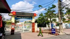 Công an xác định vụ bé trai 6 tuổi tử vong tại trường tiểu học ở Hải Phòng không có dấu hiệu tội phạm sau quá trình khám nghiệm.