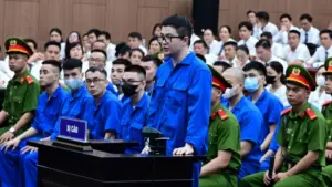 Cựu công an khai nhận từng nhận 80-90 triệu đồng mỗi tháng từ Mr Pips trong vụ án lừa đảo đầu tư gần 1.600 tỉ đồng.