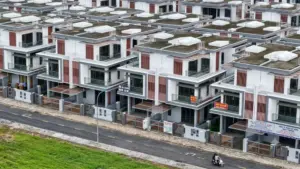 Đề xuất đánh thuế đất bỏ hoang cao gấp 7 lần vẫn quá nhẹ? Phân tích ngay!