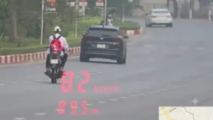 Nam sinh 16 tuổi lái xe máy mắc hàng loạt lỗi vi phạm. Chi tiết ngay!